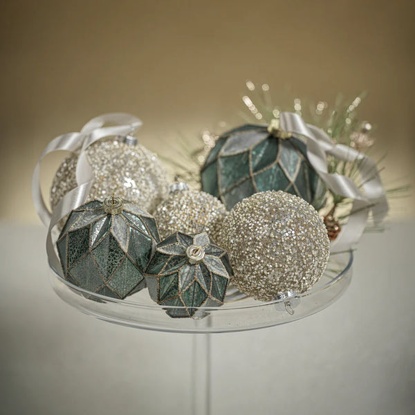 Lattice Glass Ball Ornament